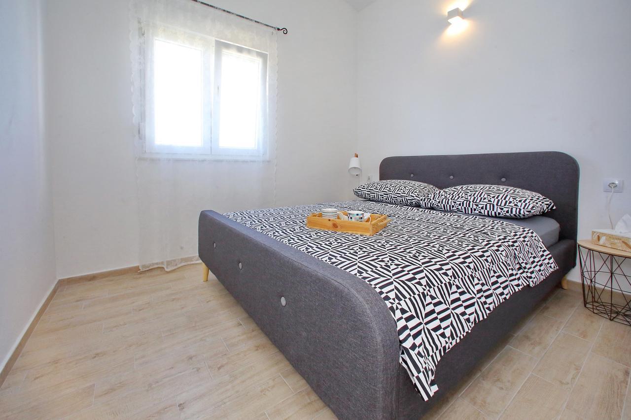 Apartment Mia Bibinje Extérieur photo